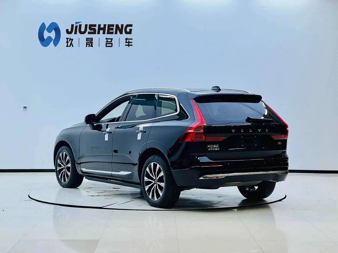 Volvo XC60 2025 — Фото 4/20