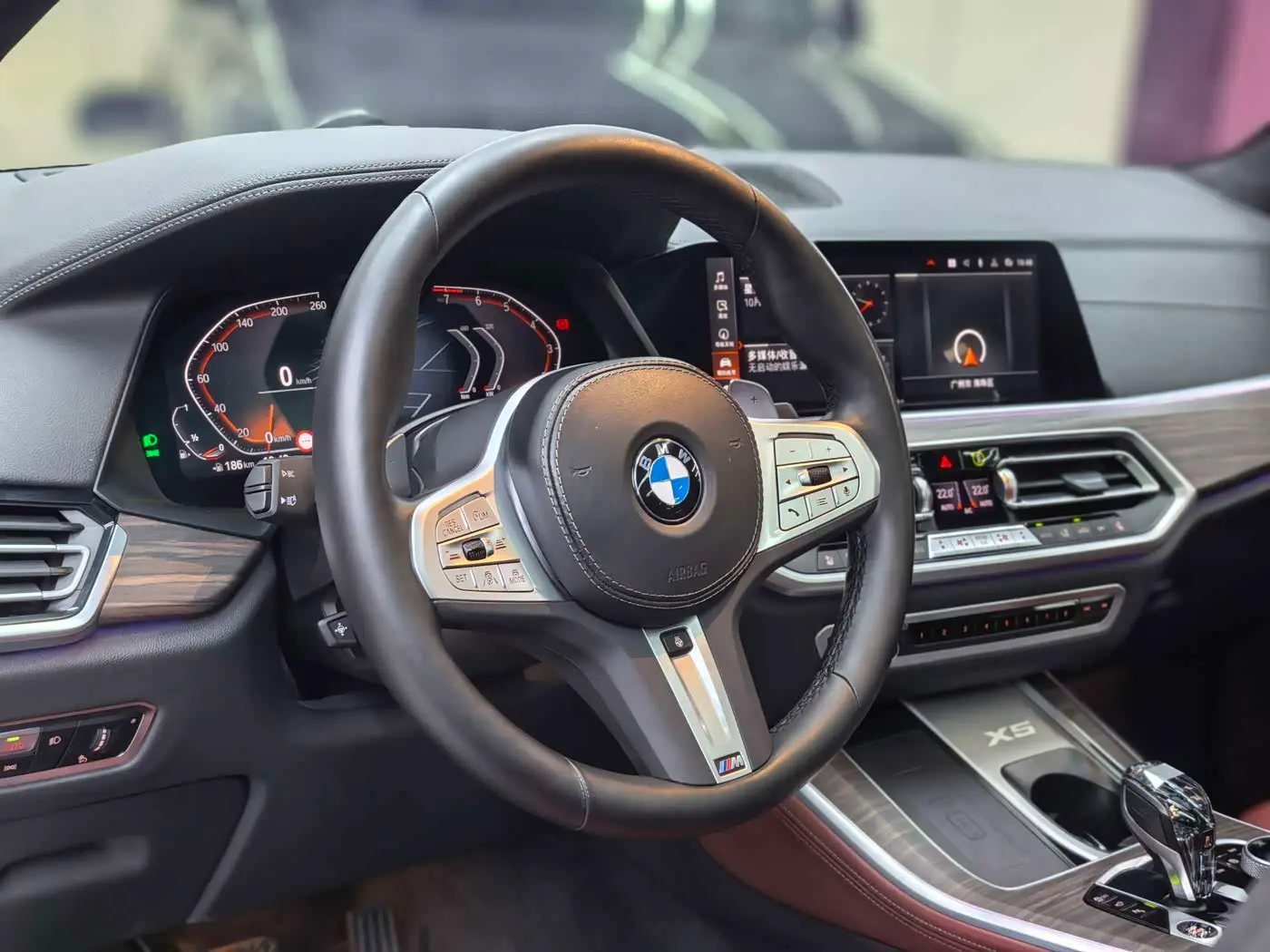 BMW X5 2023 — Фото 15/20