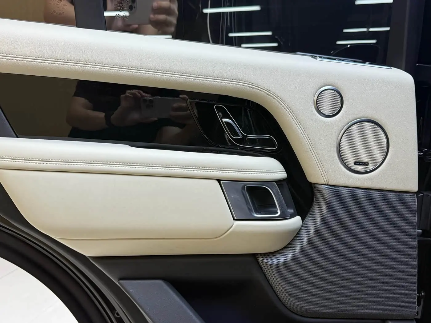 Land Rover Range Rover 2021 — Фото 10/20