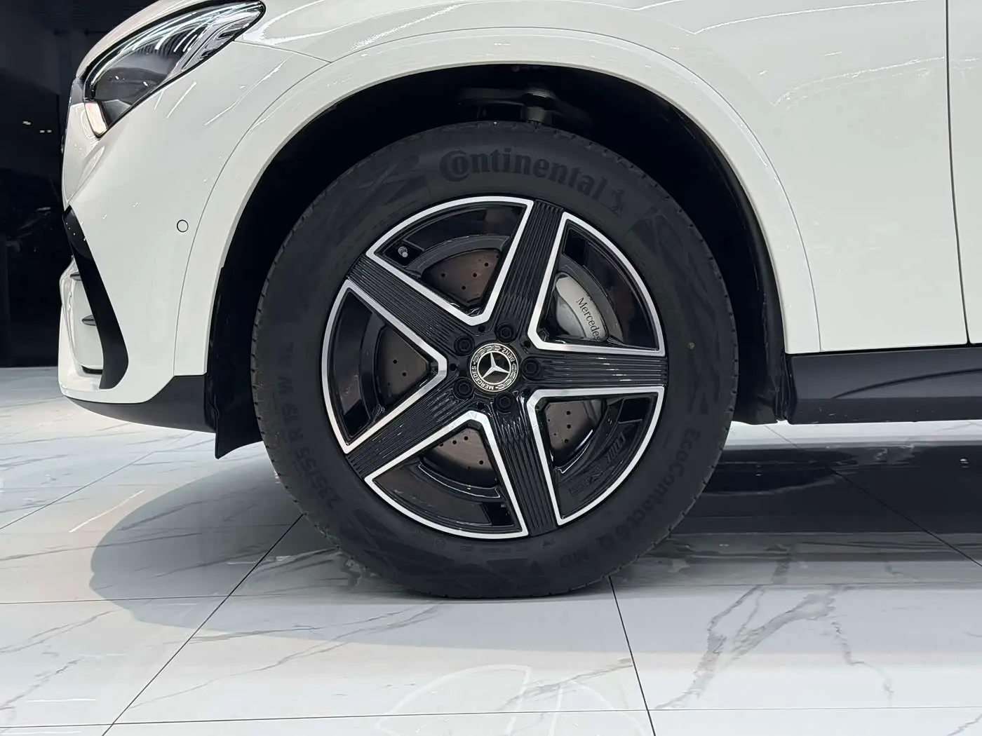 Mercedes-Benz GLC Coupe 2025 — Photo 14/14