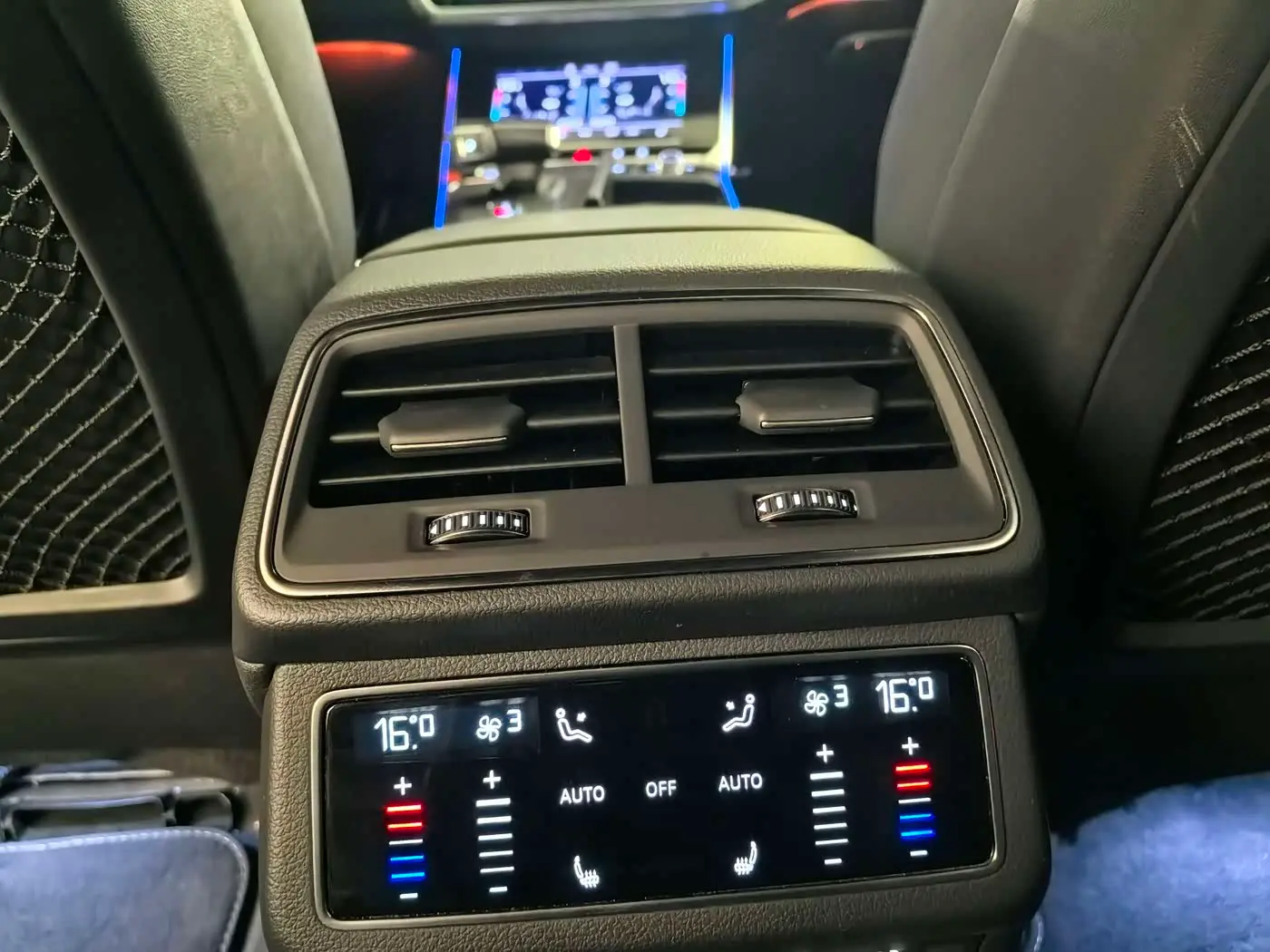 Audi A6L 2024 — Şəkil 16/18