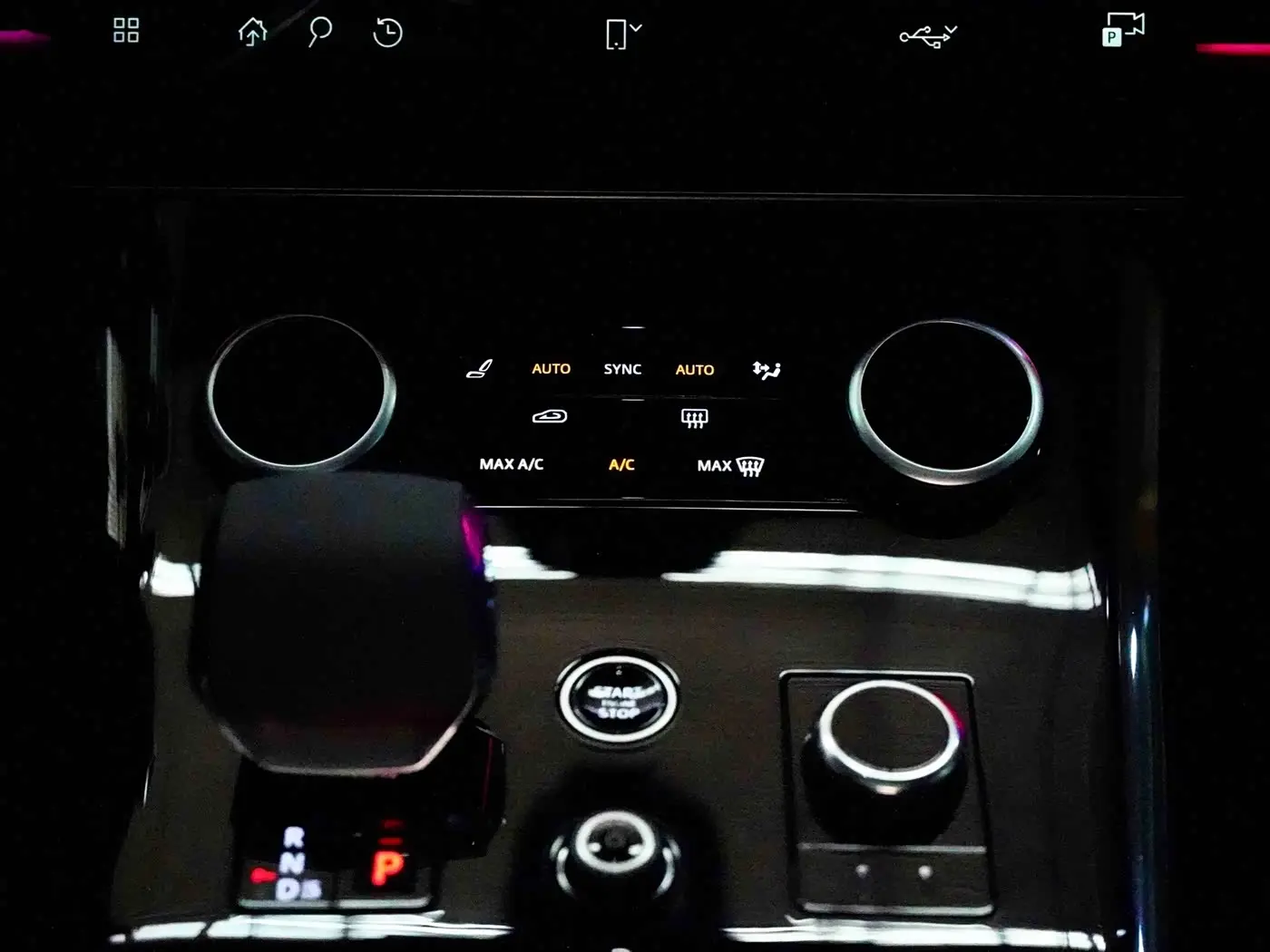 Land Rover Range Rover Sport 2023 — ფოტო 17/19