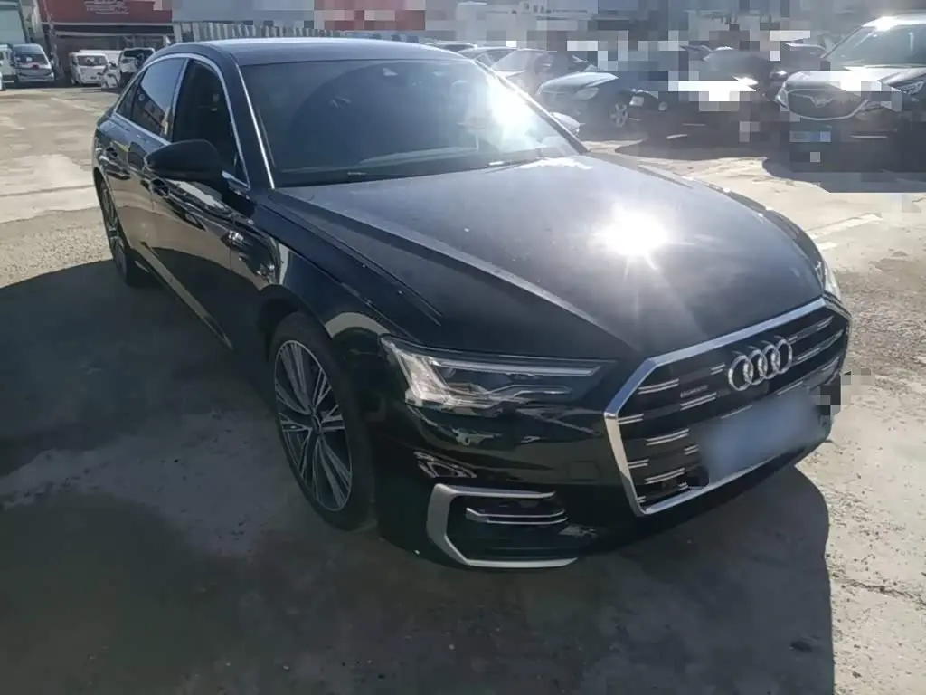 Audi A6L 2023 — Фото 4/20