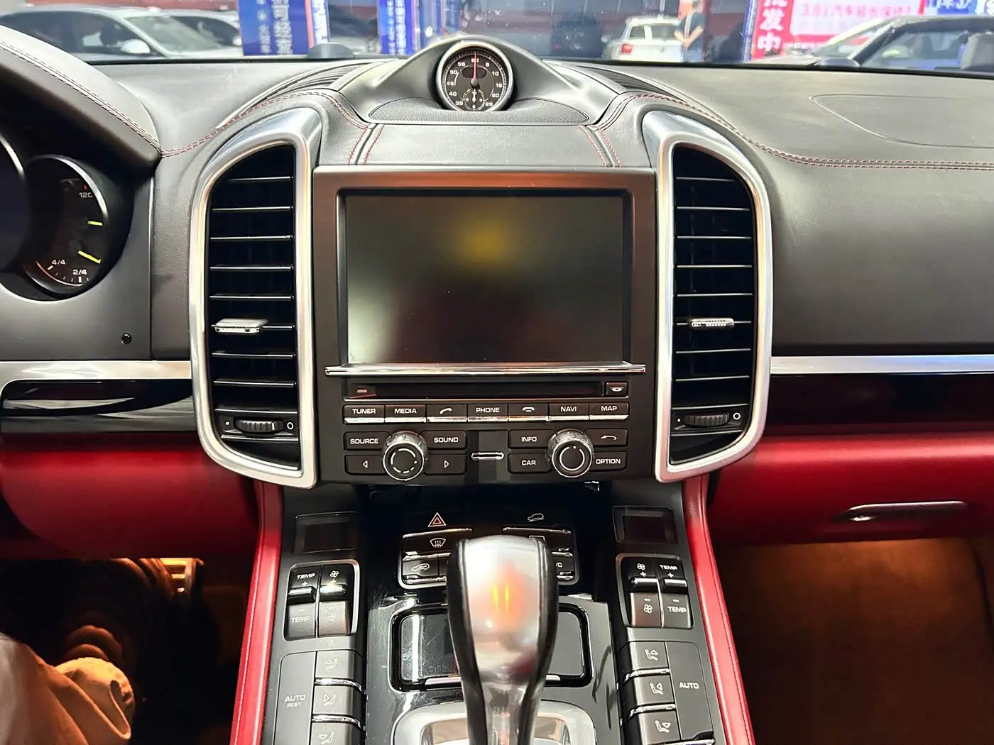 Porsche Cayenne New Energy 2016 — Şəkil 9/14