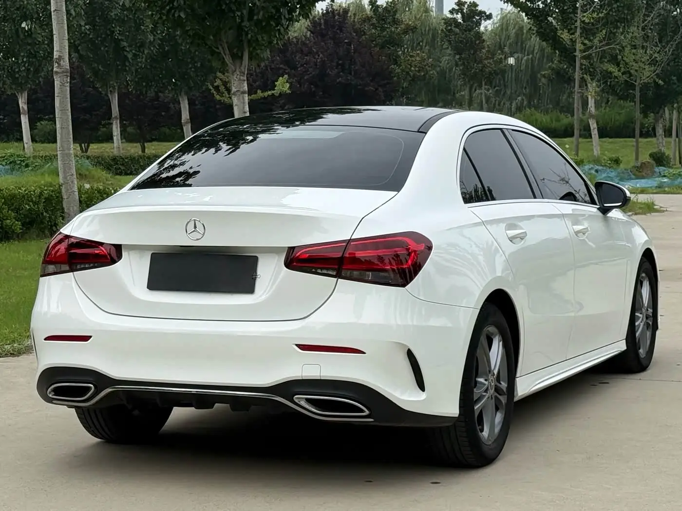 Mercedes-Benz A-Class 2022 — Photo 19/19