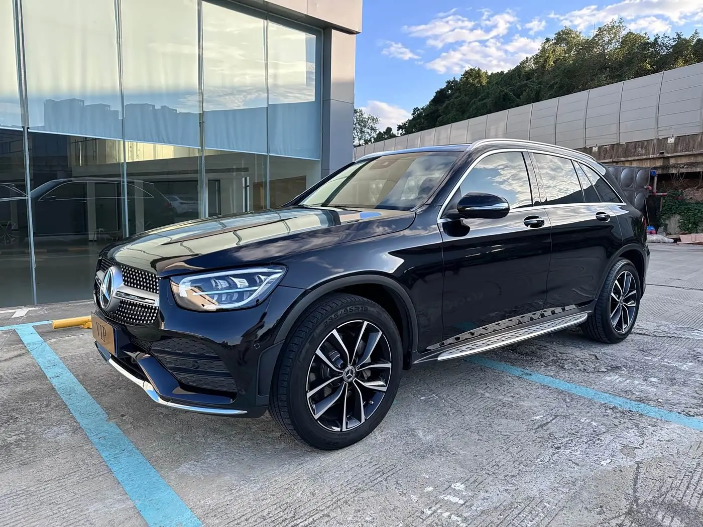 Mercedes-Benz GLC 2020 — Photo 1/9