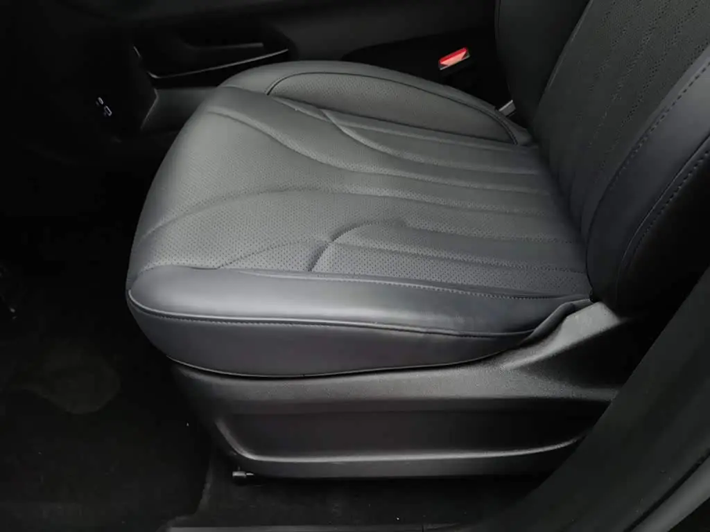 Chery Fengyun Fengyun T9 2024 — Photo 20/20