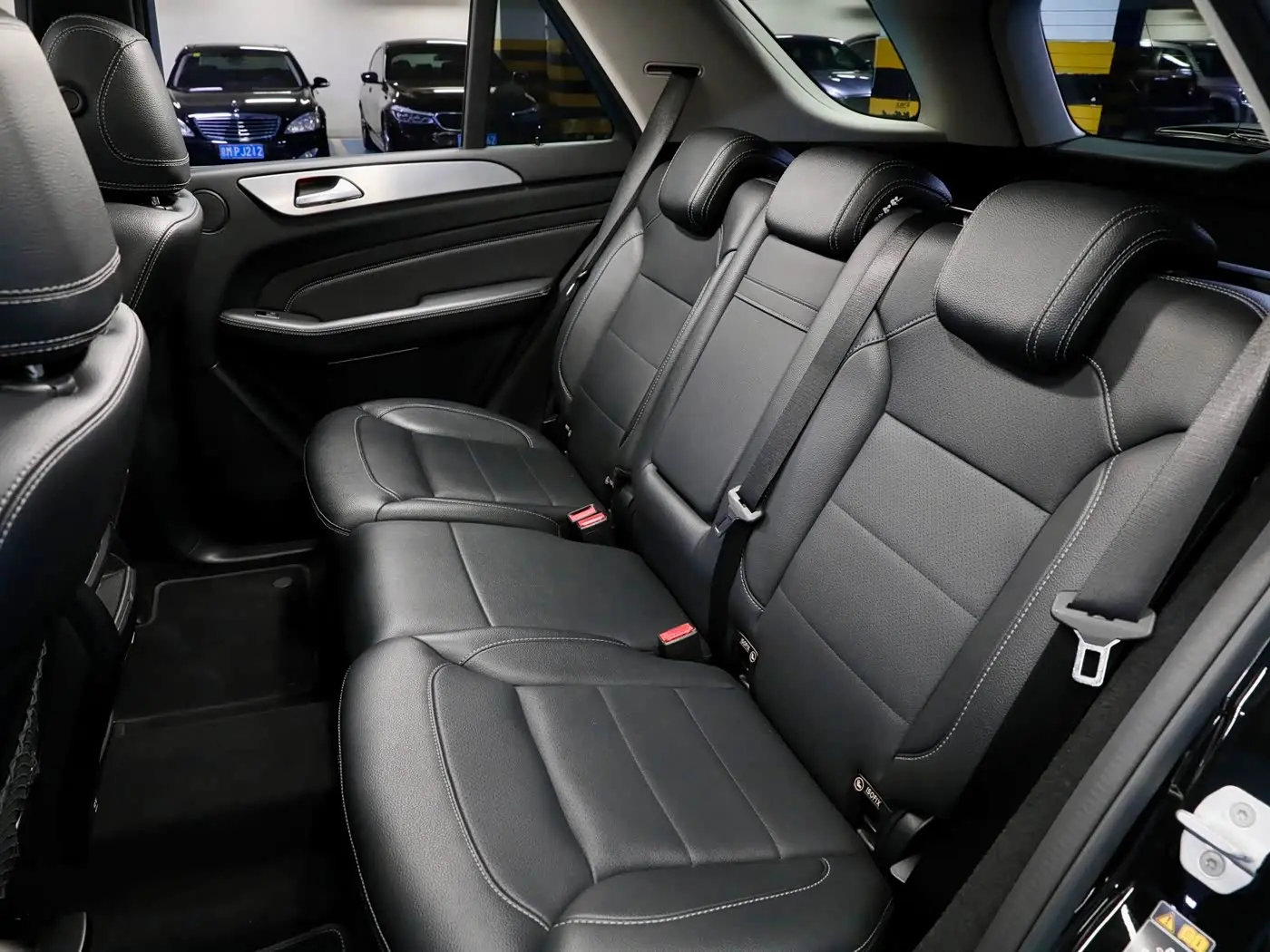 Mercedes-Benz M-Class 2013 — Photo 11/20