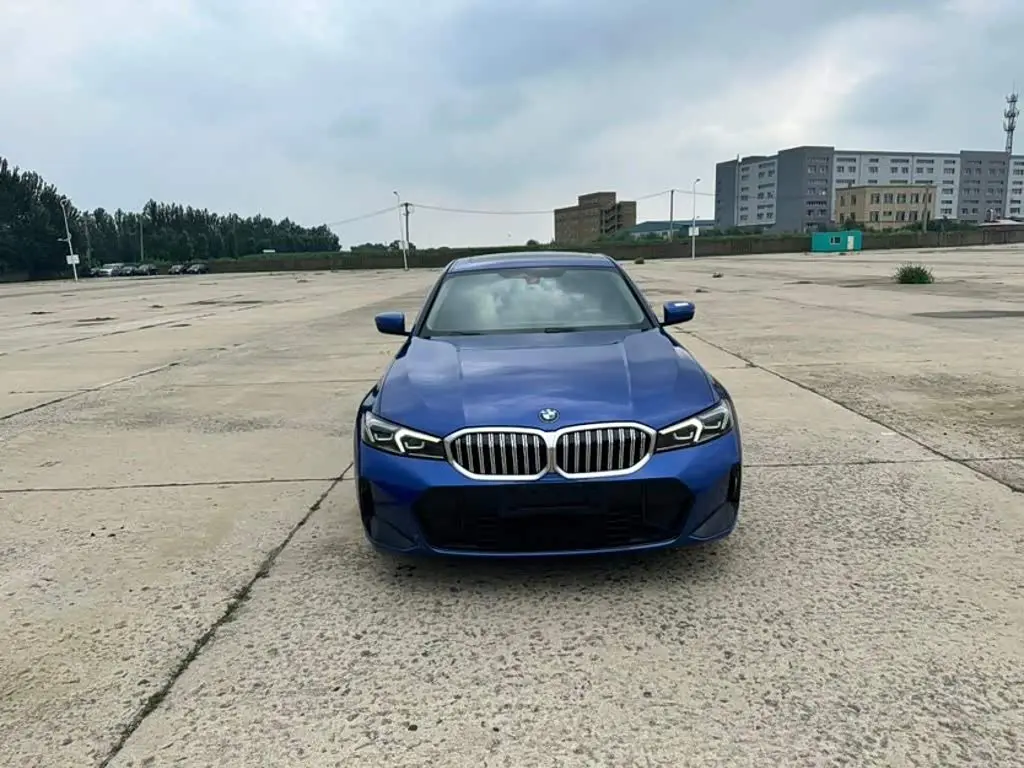 BMW 3 Series 2023 — Şəkil 1/20