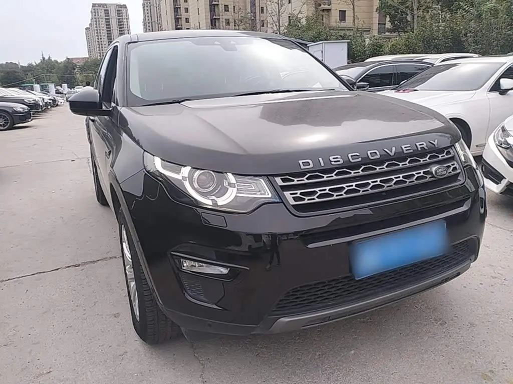 Land Rover Discovery Sport 2019 — Фото 4/20