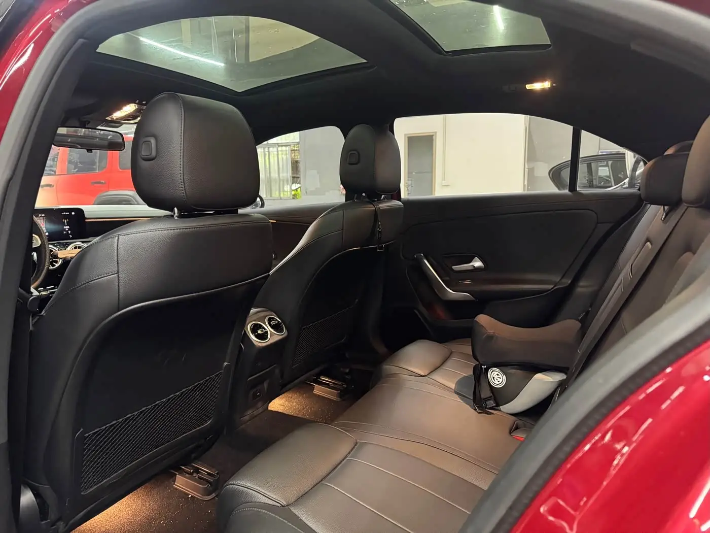 Mercedes-Benz A-Class 2022 — Photo 10/19