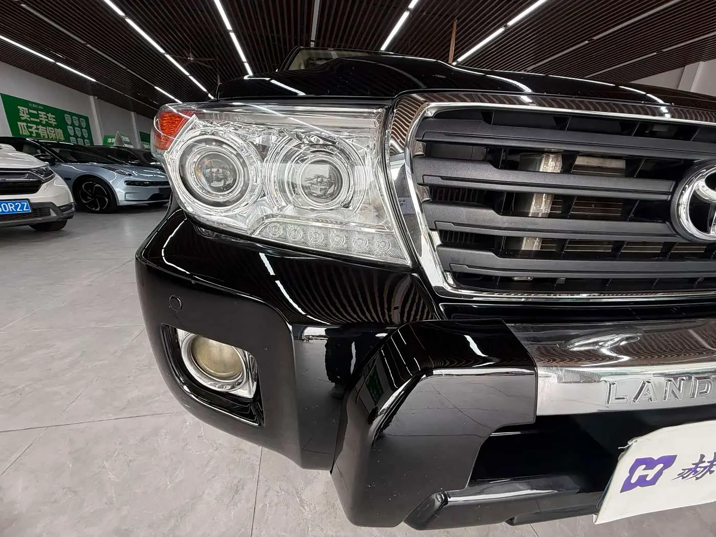 Toyota Land Cruiser 2014 — Photo 13/16