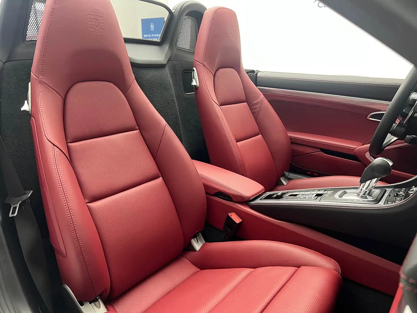 Porsche 718 2024 — Photo 16/17