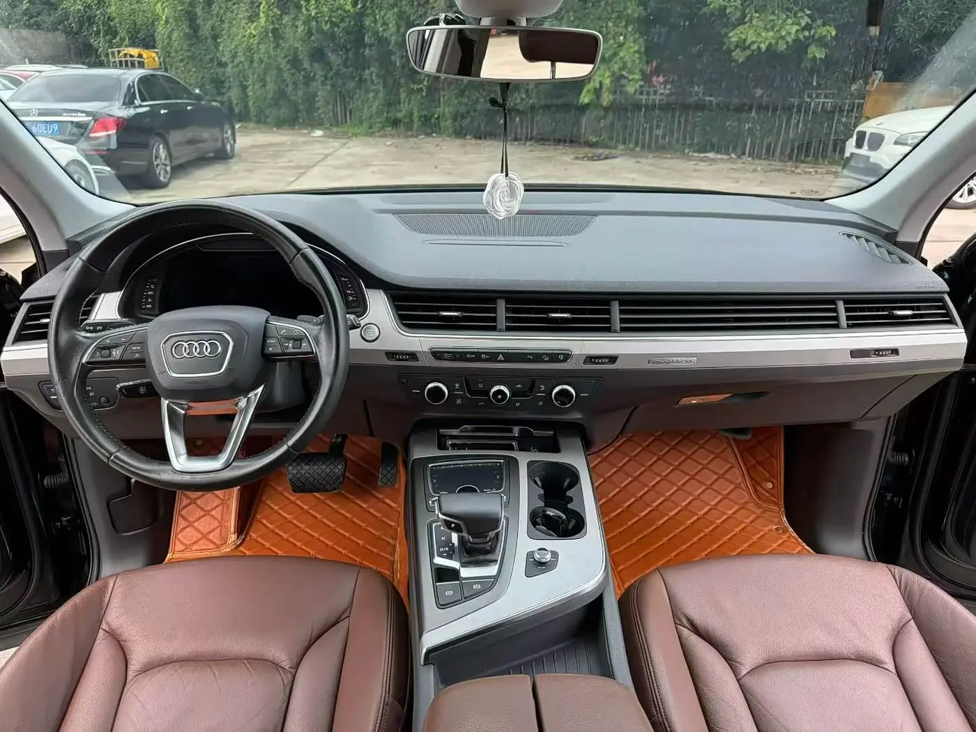 Audi Q7 2016 — Photo 6/9