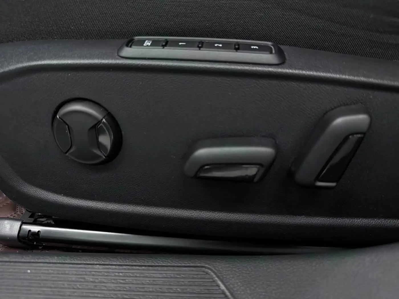 Volkswagen Golf 2022 — Photo 13/19