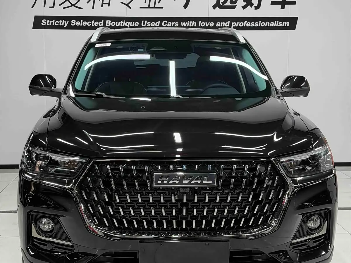 Haval H6 2024 — Photo 2/9