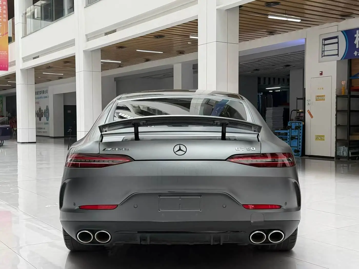 Mercedes-Benz AMG GT 2023 — Фото 3/9