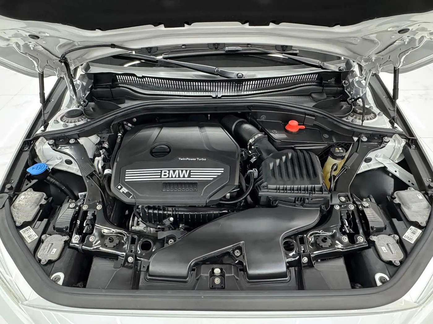 BMW 1 Series 2023 — Photo 19/20