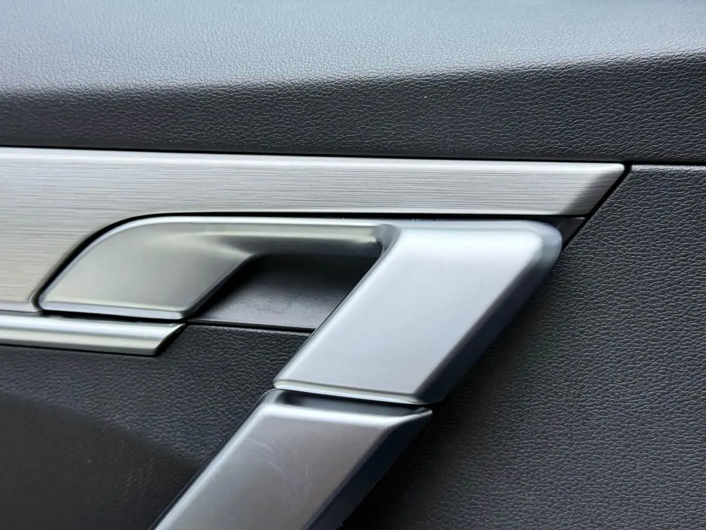 Geely Binyue 2022 — Photo 15/20
