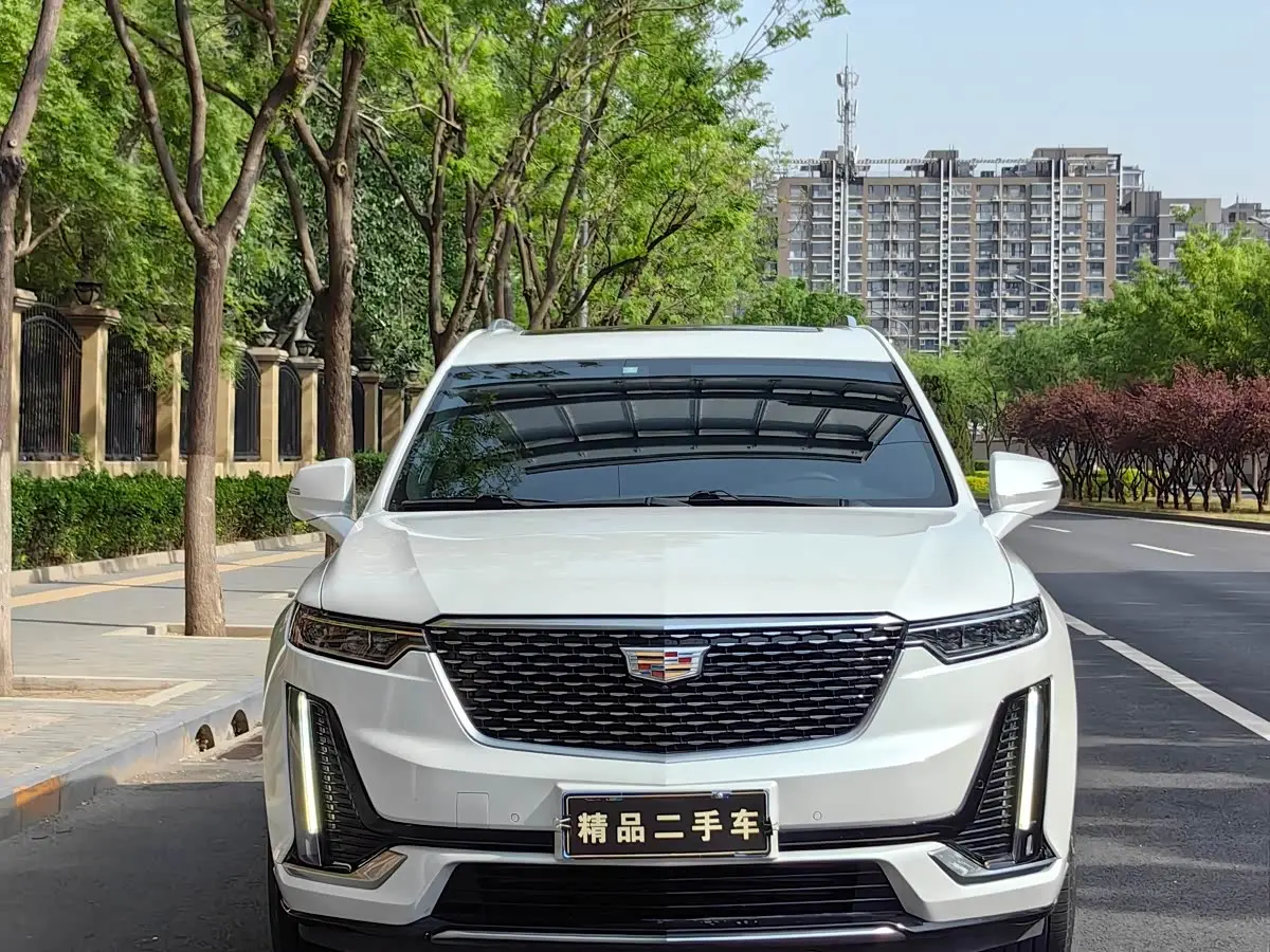 Cadillac XT6 2022 — Фото 3/20