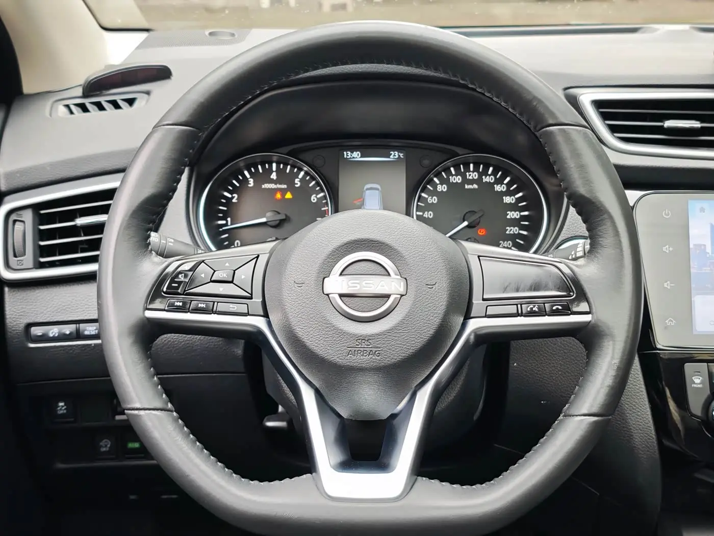 Nissan Qashqai 2023 — Фото 12/20
