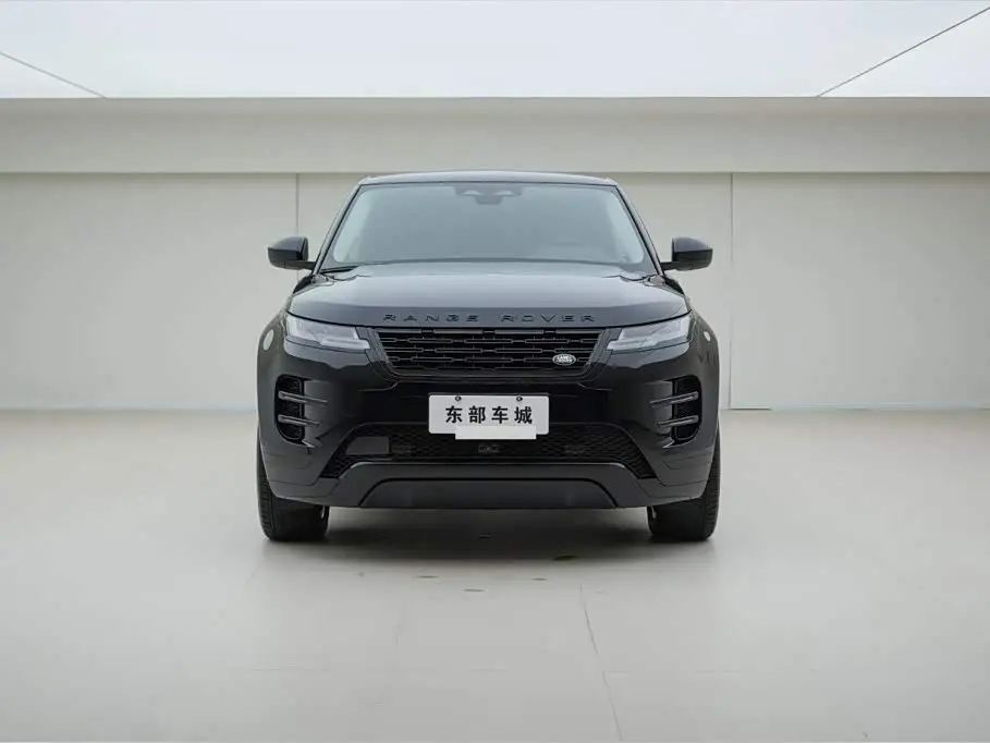 Land Rover Range Rover Evoque 2026 — Фото 2/19