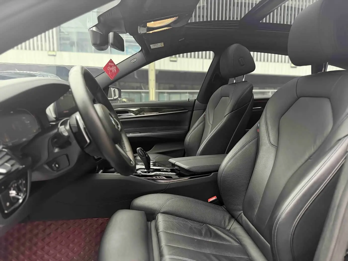 BMW 6 Series GT 2020 — Photo 4/18