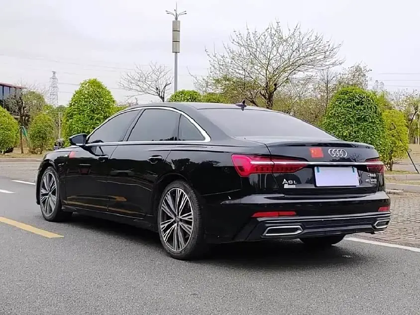 Audi A6L 2019 — Фото 9/9