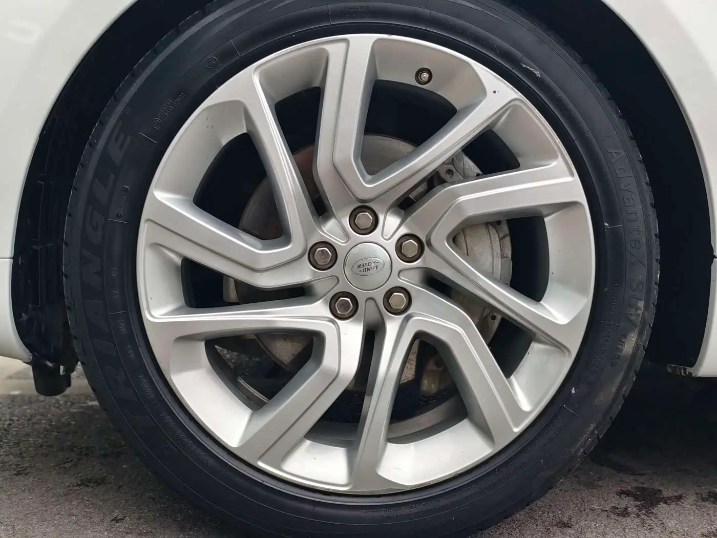 Land Rover Range Rover Sport 2019 — Photo 14/15