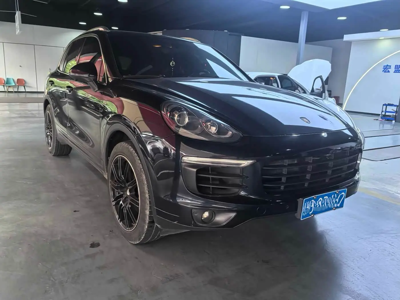 Porsche Cayenne 2016 — Şəkil 3/9