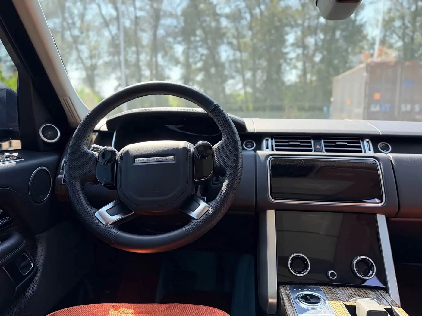 Land Rover Range Rover 2020 — Фото 8/20