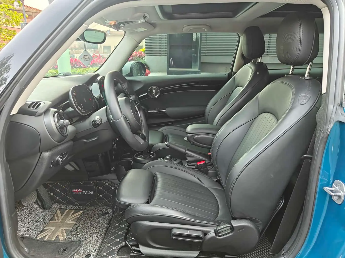 MINI MINI 2021 — Photo 5/20