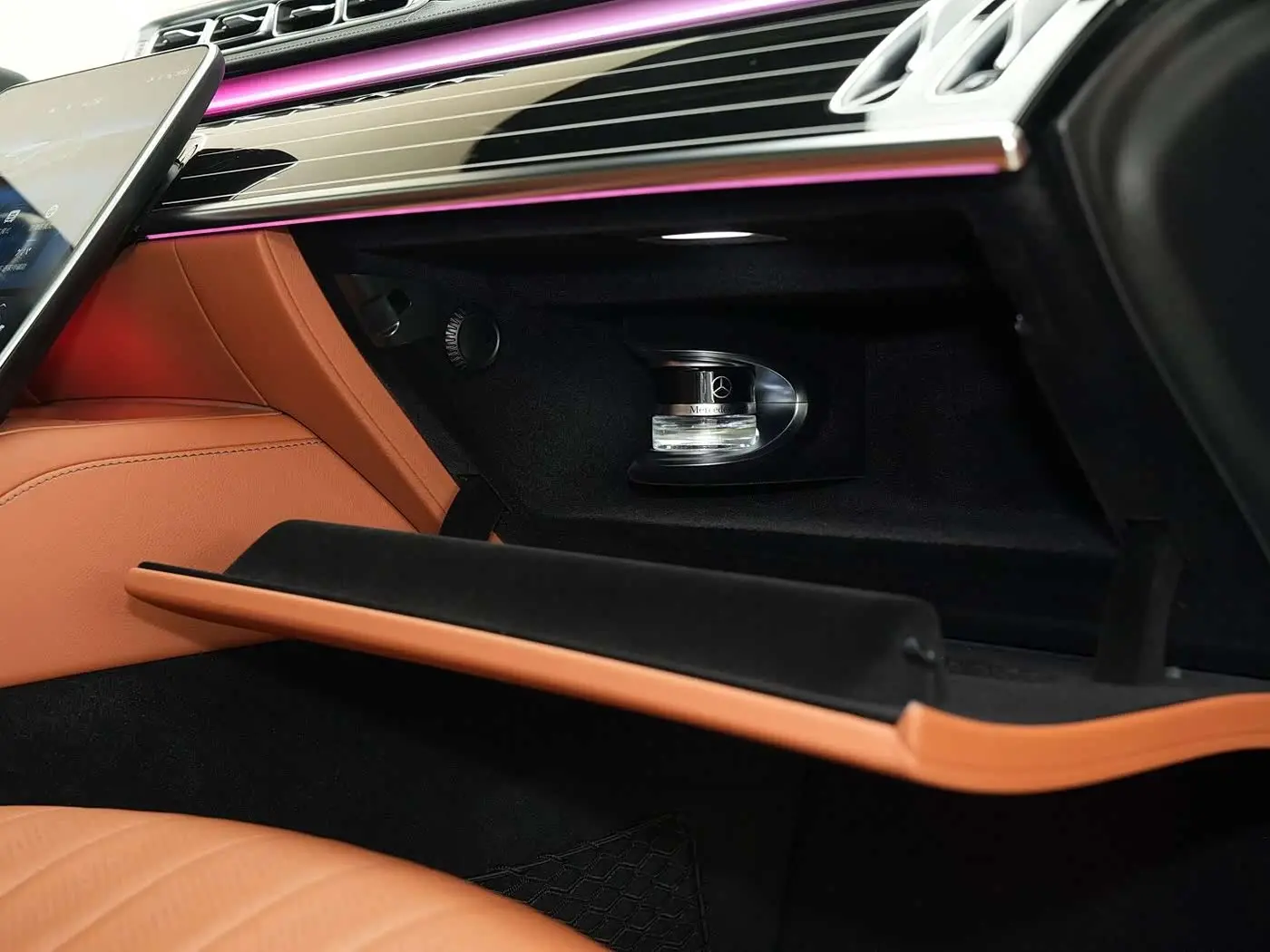 Mercedes-Benz S-Class 2023 — Фото 14/20
