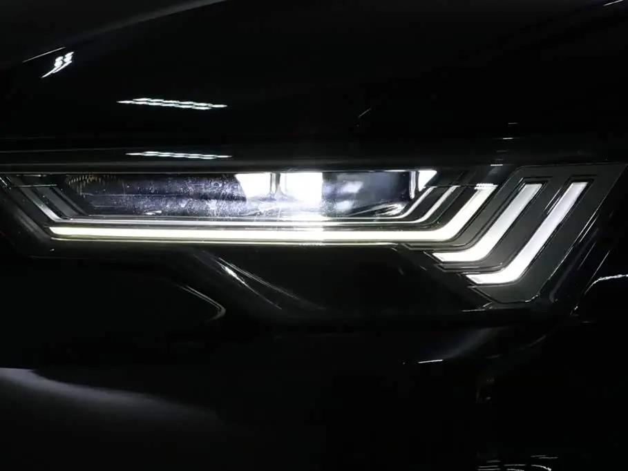 Audi A6 2023 — Şəkil 16/20