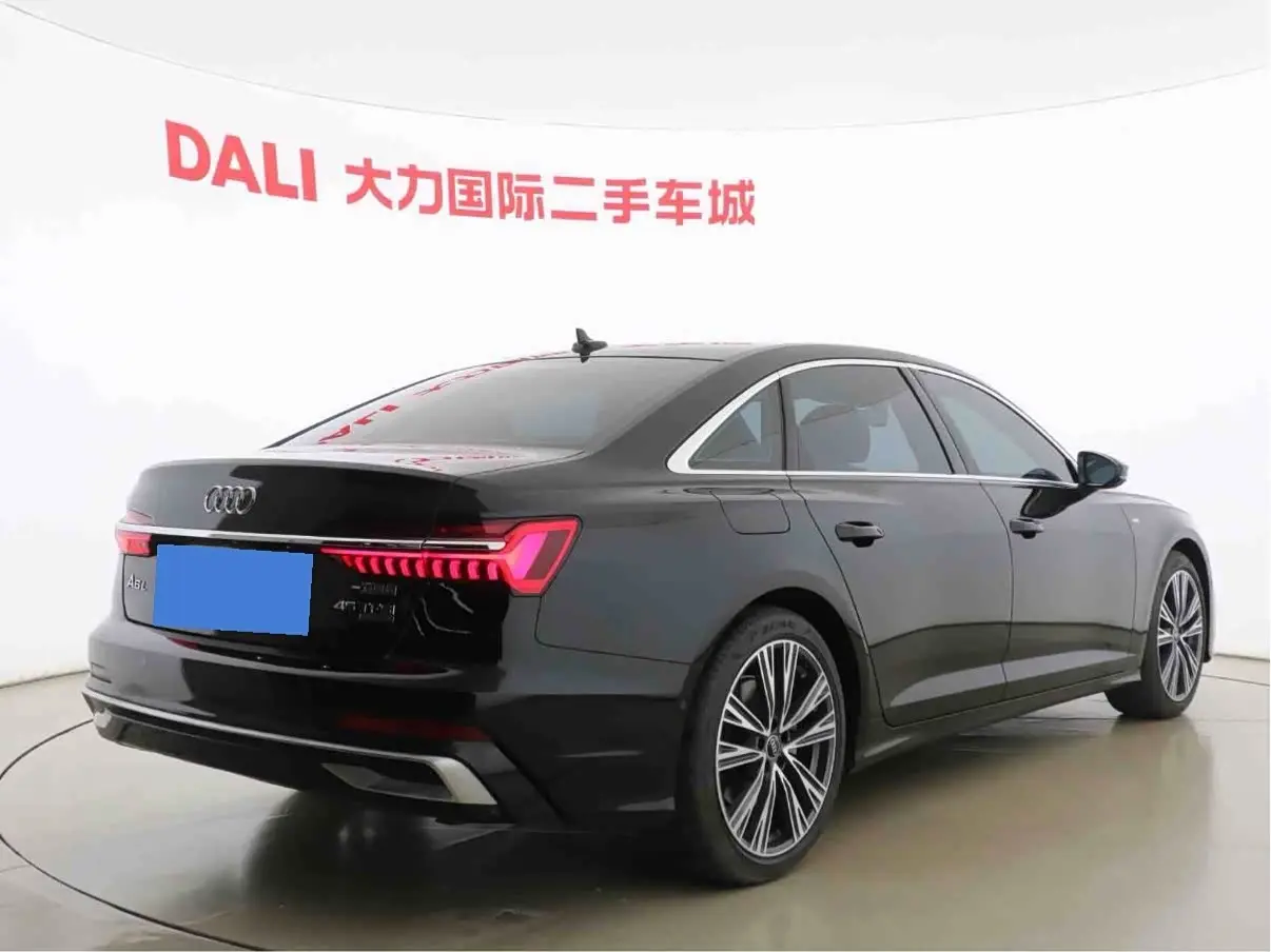 Audi A6L 2024 — Фото 13/15