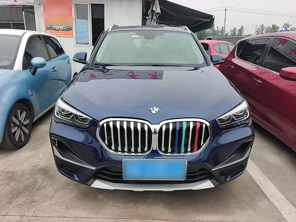 BMW X1 2021 — Photo 3/20