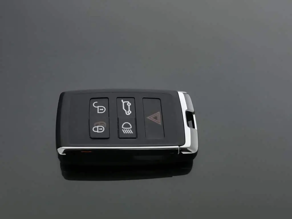 Land Rover Range Rover Evoque 2024 — Фото 19/20