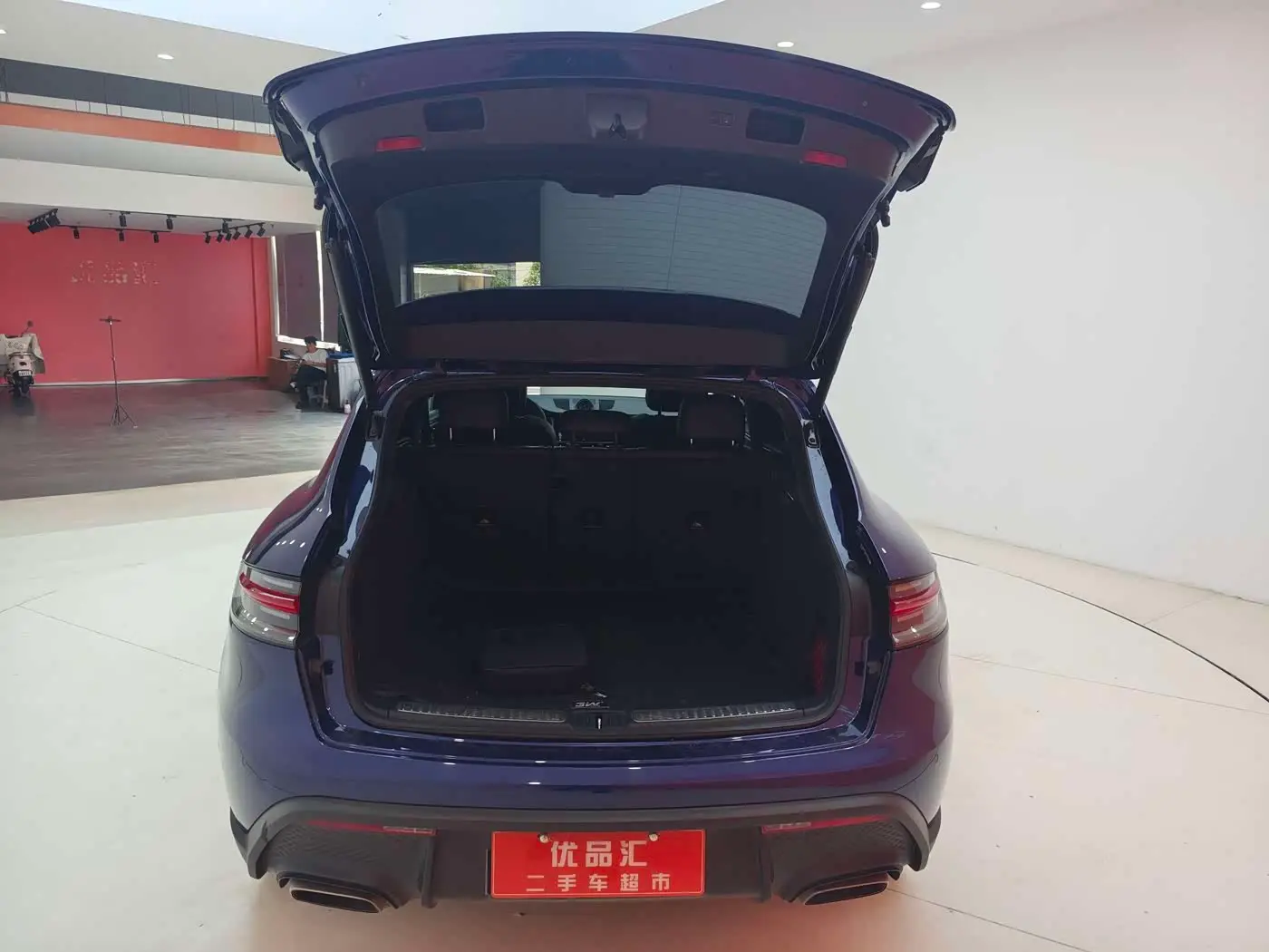 Porsche Macan 2022 — Photo 20/20