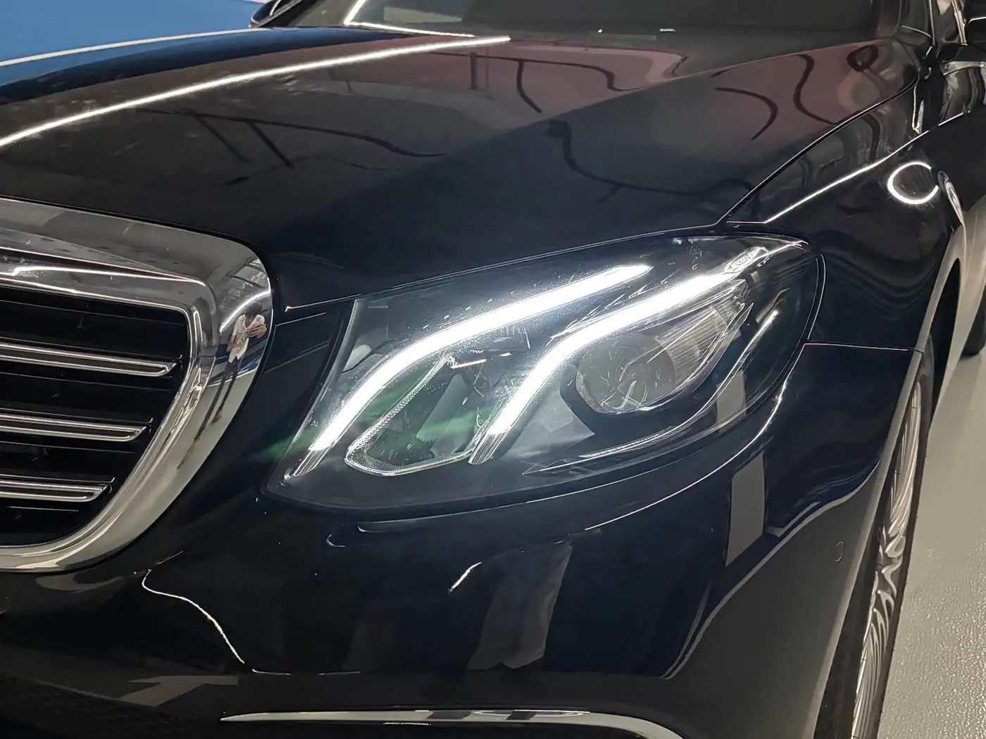 Mercedes-Benz E-Class 2020 — Photo 15/20