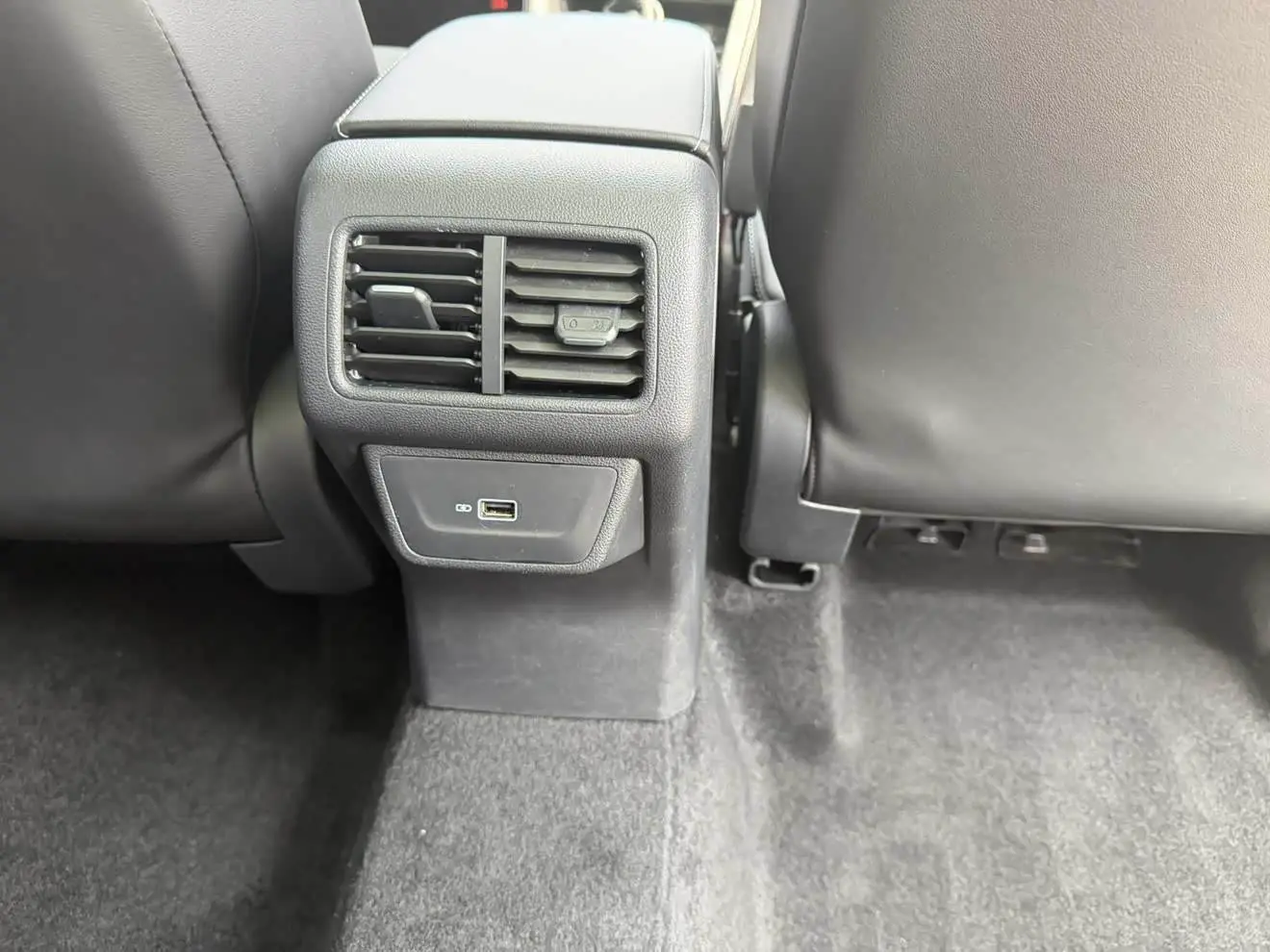 Jetta VS7 2023 — Photo 19/20