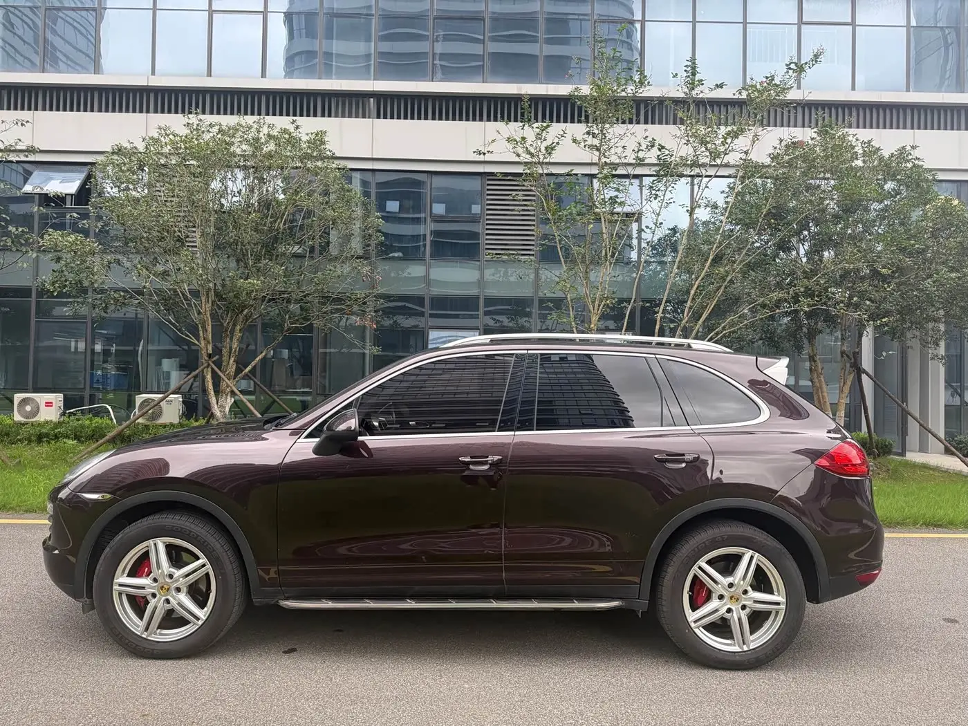 Porsche Cayenne 2014 — Photo 7/11