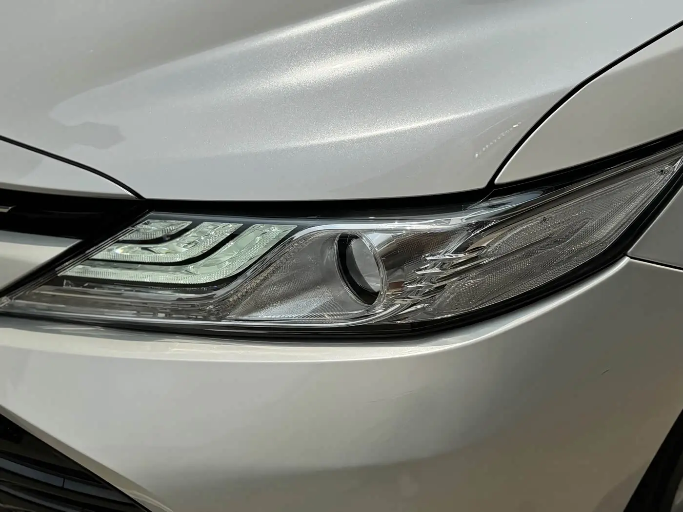 Toyota Camry 2021 — Photo 5/16