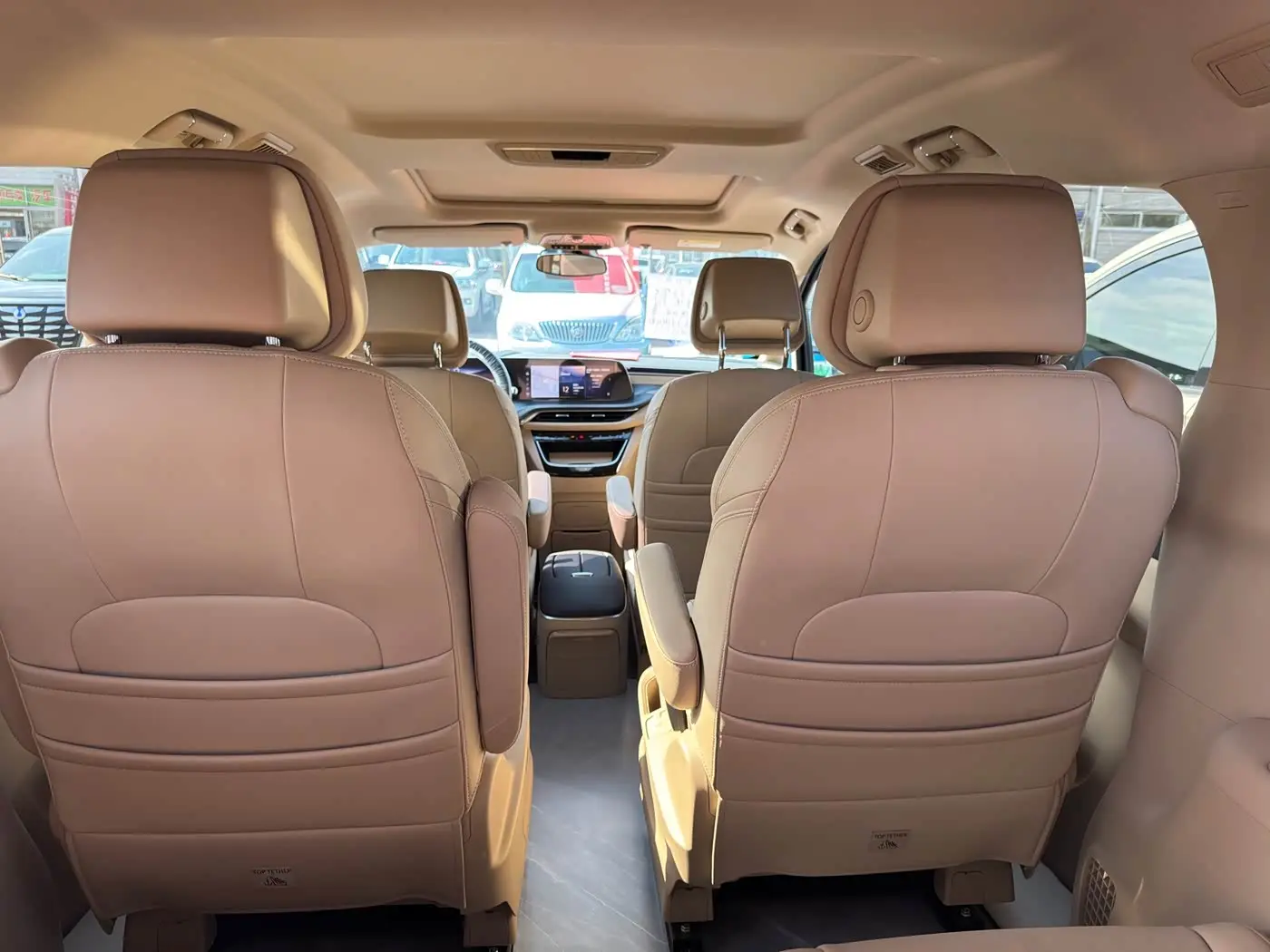 Buick GL8 2026 — Photo 12/20