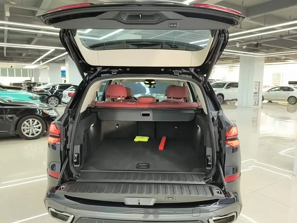 BMW X5 2025 — Photo 19/20