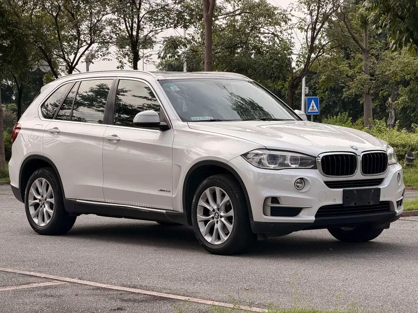 BMW X5 2014 — Photo 3/9