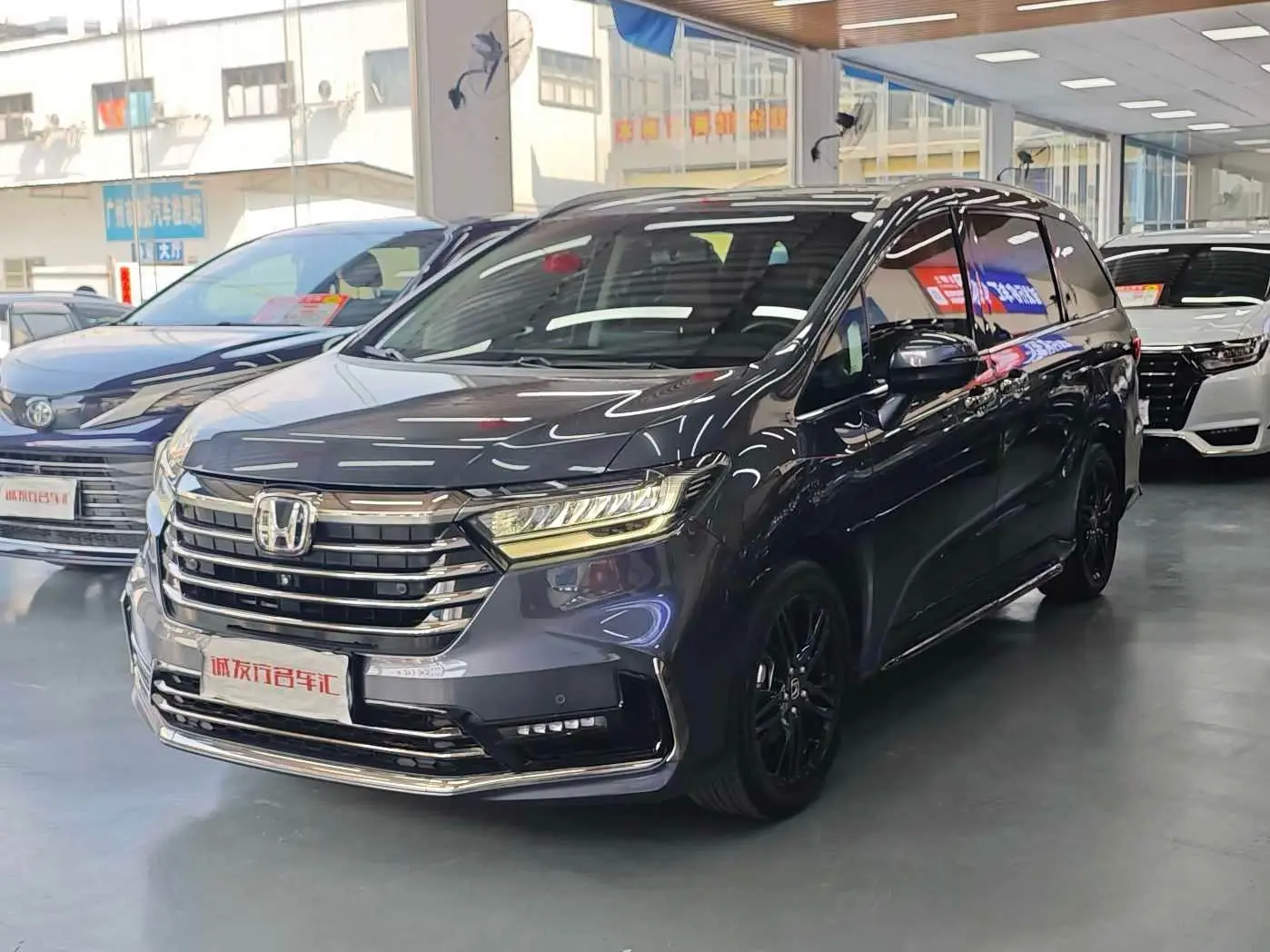 Honda Odyssey 2022 — Photo 1/20