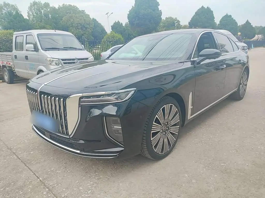 Hongqi H9 2025 — Photo 2/20