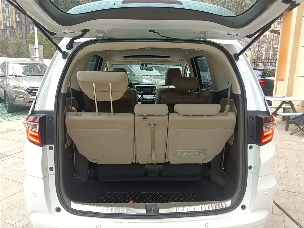 Honda Odyssey 2018 — Photo 9/20