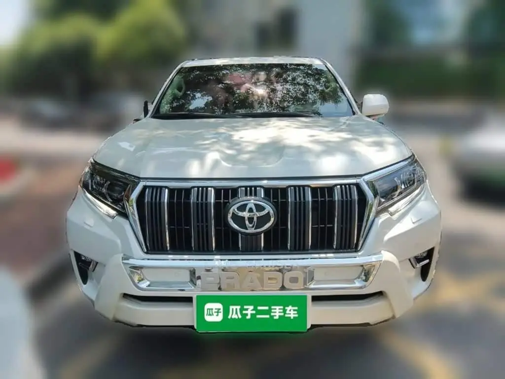 Toyota Prado 2018 — Фото 2/20