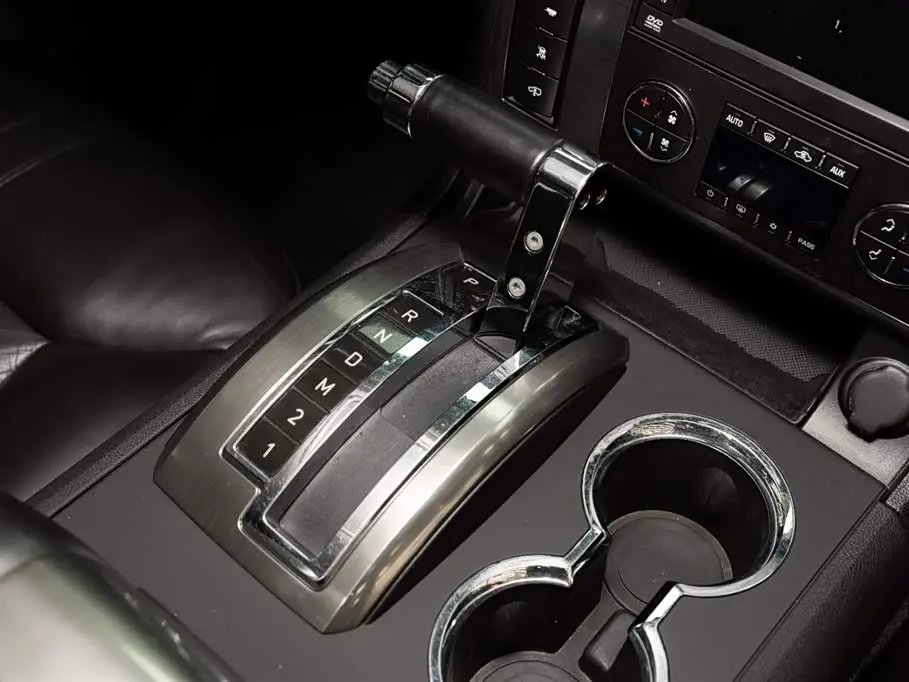 Hummer H2 2009 — Şəkil 16/20